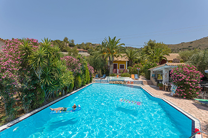 Zakynthos Villas Garden of Eden Καλαμάκι